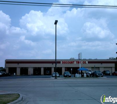 Discount Tire - Carrollton, TX