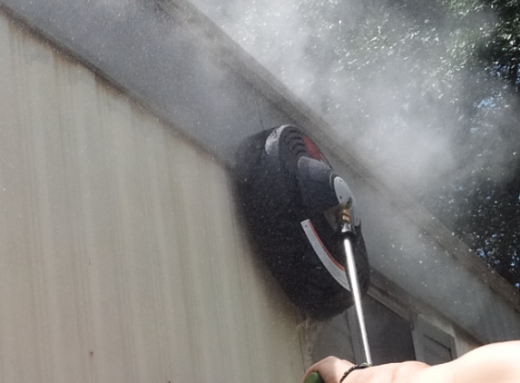 HOT WATER PRESSURE WASHING; Shine Under Pressure - Lincolnton, NC