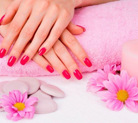 Deluxe Nail Spa - El Paso, TX