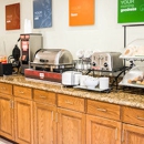 Comfort Inn Fort Myers Northeast - Motels