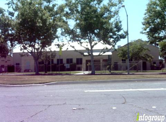 Lincoln Elementary - Lynwood, CA