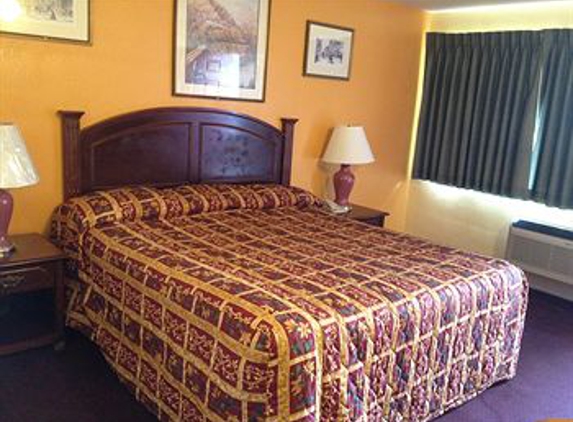 Budget Inn of America - Medford, OR