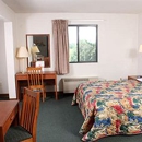 Centerstone Inn & Suites - Hotels