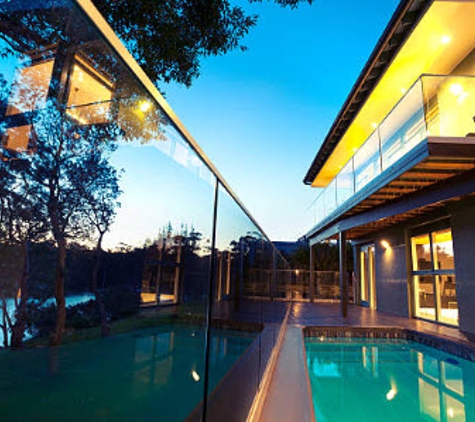 Jacks Glass & Security Screens - Pialba, QLD