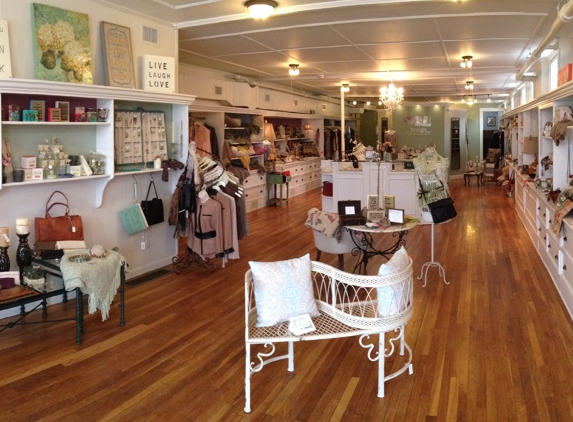 Pastiche Boutique LLC - Milford, NH