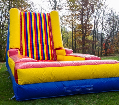 Shelf Service Bouncers, Inc. - Chattanooga, TN. Interactive inflatable Rental Hixson,Tn