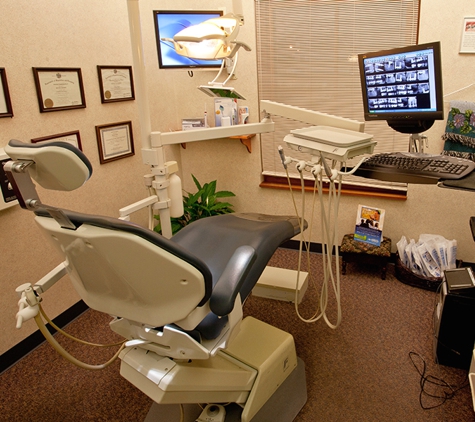 Waterloo Heights Dental Center - West Salem, WI