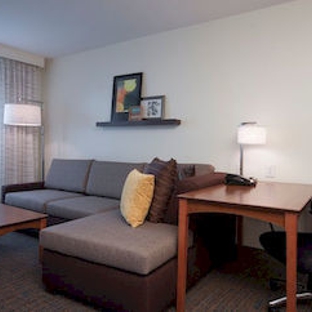 Residence Inn Des Moines West at Jordan Creek Town Center - West Des Moines, IA