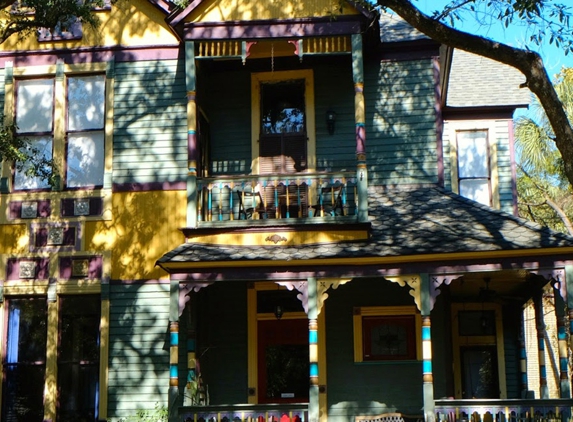 Petrinovich House Bed and Breakfast Inn - Mobile, AL