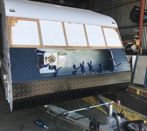 RIVERINA CARAVAN REPAIRS - East Wagga Wagga, NSW