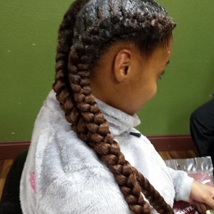 Dotne African Hair Braiding & Weave - Auburn, WA