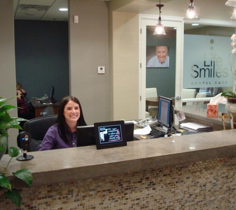 Life Smiles Dental Care - Phoenix, AZ. Life Smiles Dental Care - Dentist Phoenix AZ