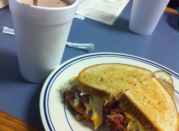 Rockys Deli Style Restaurant - Glenside, PA