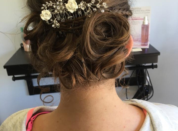 Unique Hair Design By Stacey - Drouin, VIC