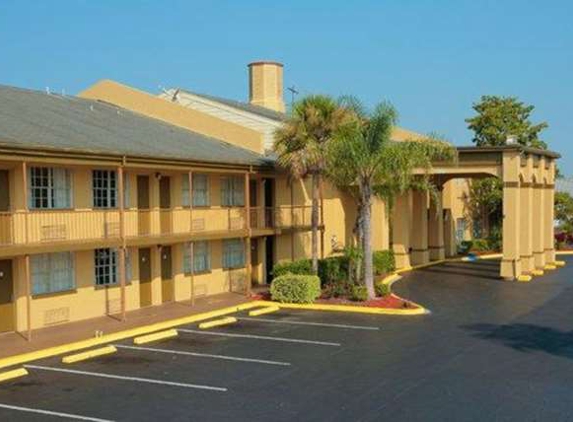Econo Lodge - Jacksonville, FL