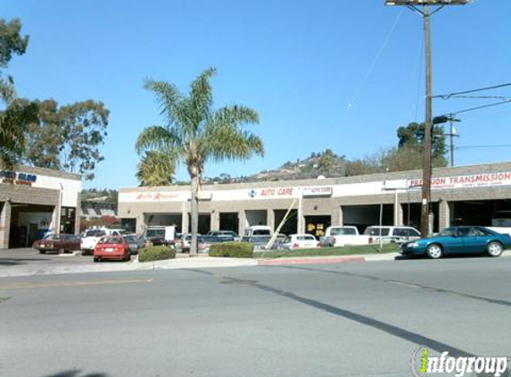 Russell Tom Automotive Repair Center - Spring Valley, CA