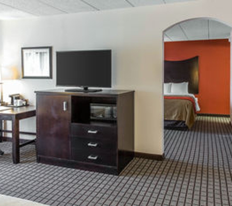 Comfort Inn & Suites BWI Airport - Baltimore, MD