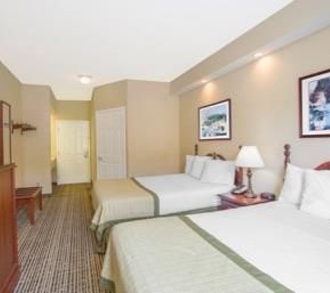 Baymont Inn & Suites - Martinsville, VA