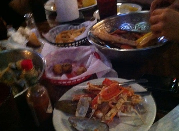 Crazy Cajun Seafood And Sports - Houston, TX