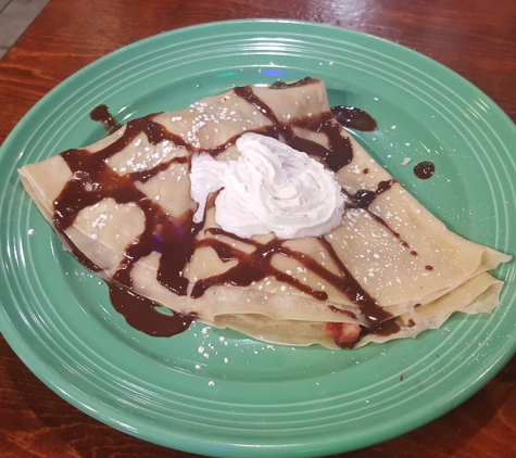 The Grain Cafe - Long Beach, CA. Strawberry & Chocolate Crepe