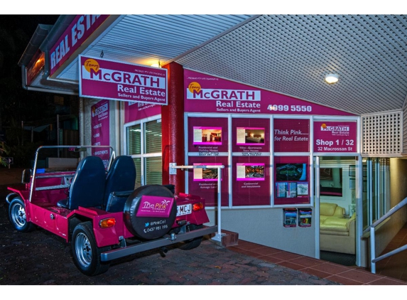Tony Mcgrath Real Estate - Port Douglas, QLD. The Pink Office