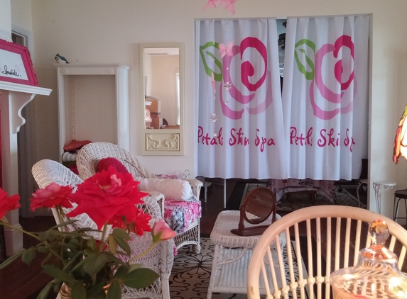 Petals Skin Spa Riverview - Melbourne, FL