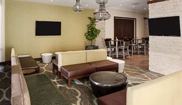 Embassy Suites by Hilton Dallas Market Center - Dallas, TX