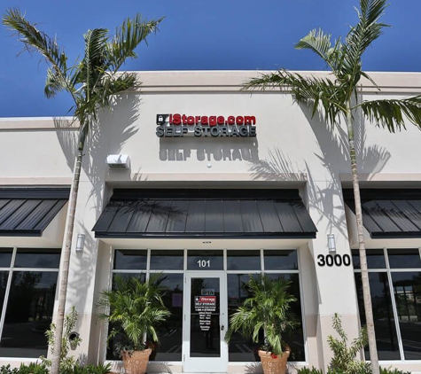 iStorage Self Storage - Boynton Beach, FL