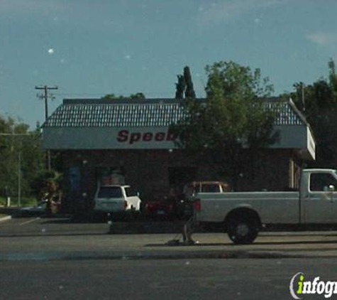 SpeeDee Oil Change & Auto Service - Fair Oaks, CA