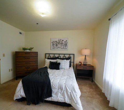 Tracy Creek Apartment Homes - Perrysburg, OH