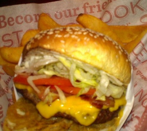 Red Robin Gourmet Burgers - Schererville, IN