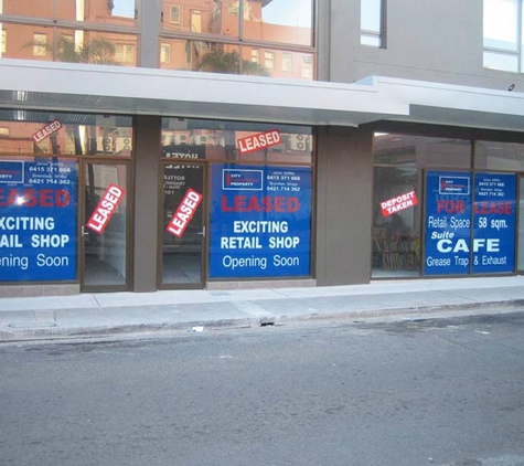 Hunt Signs - Maroubra, NSW