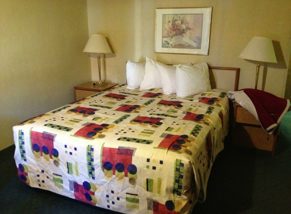 Homestyle Inn & Suites - Springfield, IL