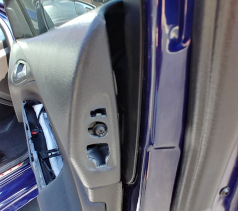 Caliber Collision - El Cajon, CA. Seems legit. Don't all door panels have a 1" gap?