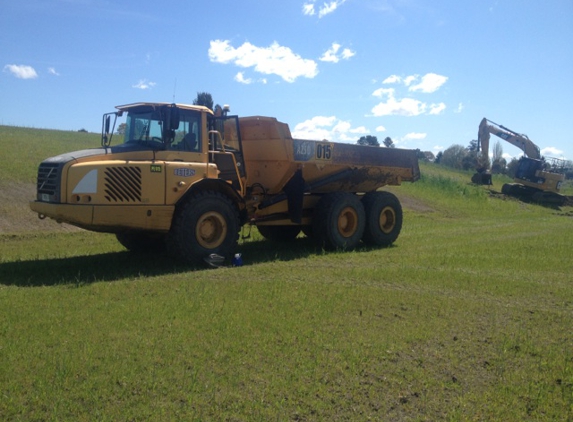 Peters Earthmoving Pty Ltd - Blayney, NSW