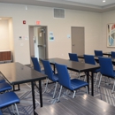 Holiday Inn Express & Suites Atlanta N - Woodstock by IHG - Hotels