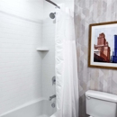 Hampton Inn & Suites Addison - Hotels