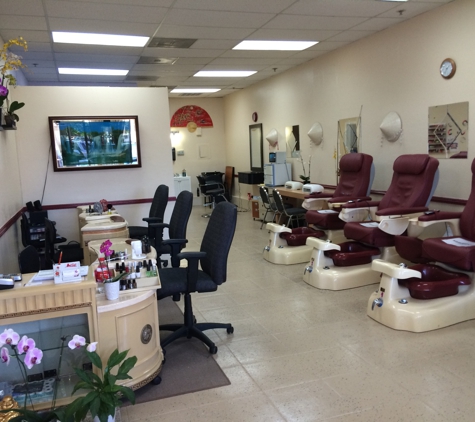 Brittany Nails Salon - Carmichael, CA