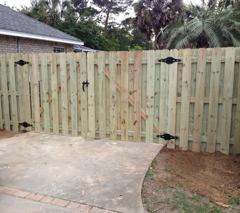 Fence Life, LLC. - Navarre, FL
