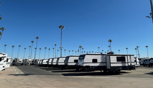 Camping World RV Sales - Bakersfield, CA