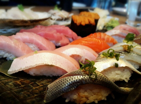 Kiku Sushi - Albany, CA