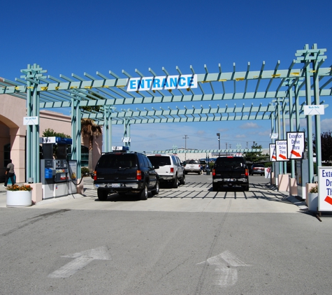 Splash Carwash & Fast Lube - Salinas, CA