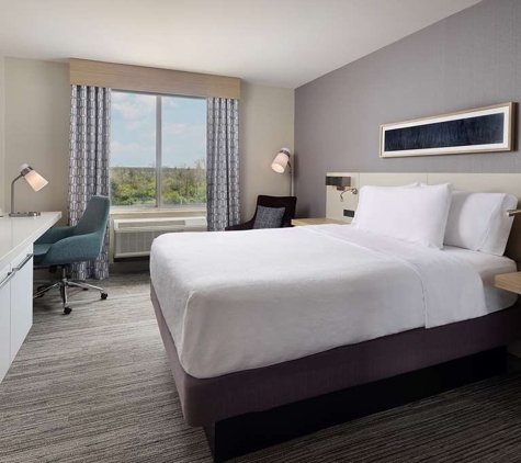 Hilton Garden Inn Queens/JFK Airport - Jamaica, NY