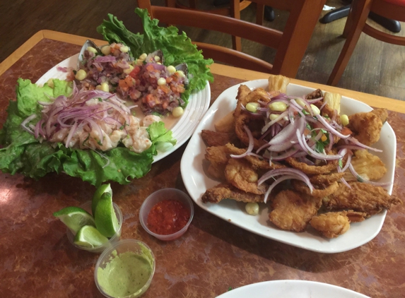 El Rincon Peruano Restaurant - Tampa, FL