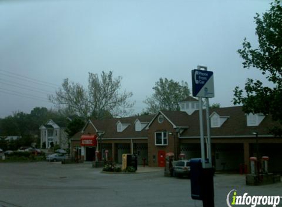 Squeaky Clean Car Wash - Saint Louis, MO