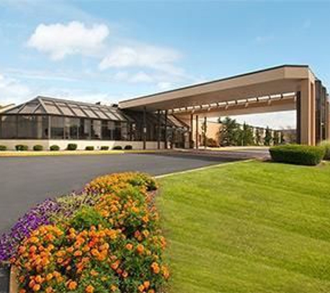 Days Hotel by Wyndham Allentown Airport / Lehigh Valley - Allentown, PA