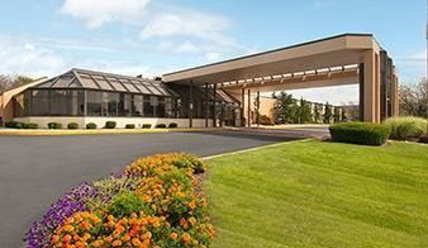 Days Hotel by Wyndham Allentown Airport / Lehigh Valley - Allentown, PA