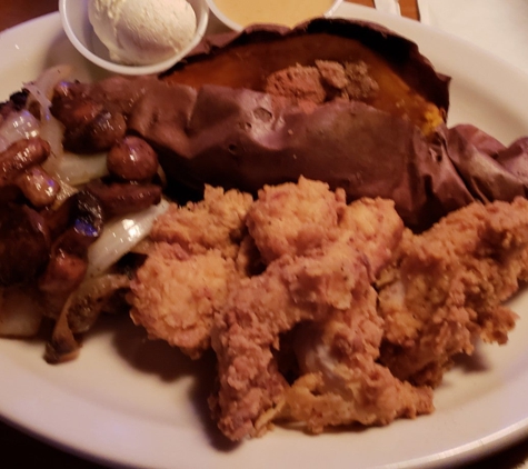 Texas Roadhouse - Worcester, MA