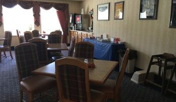 Baymont Inn & Suites - Mount Vernon, KY