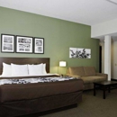 Sleep Inn & Suites Downtown Inner Harbor - Motels